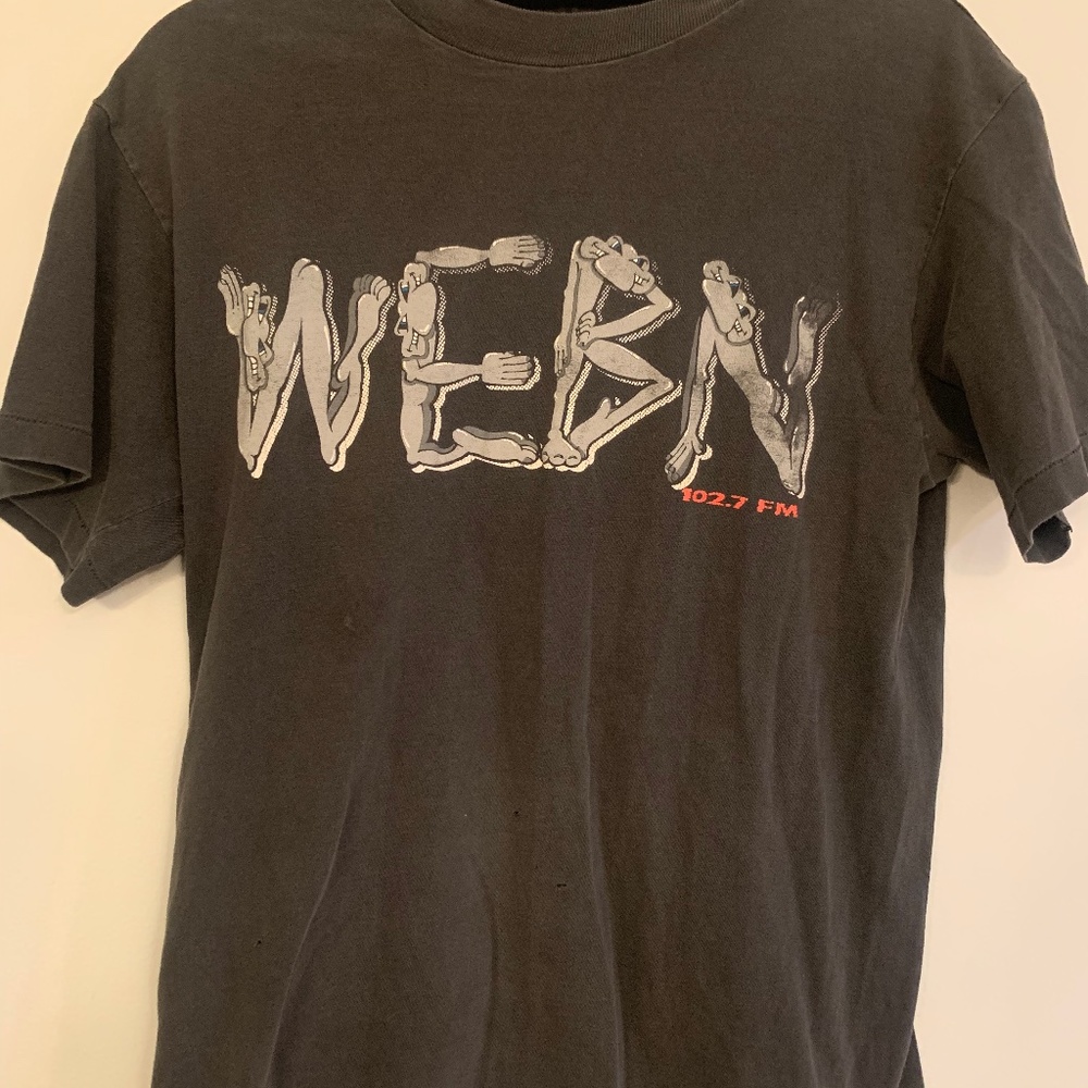 WEBN 102.7 radio tee medium